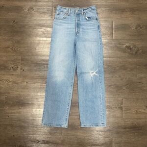 Levi’s Ribcage Jeans